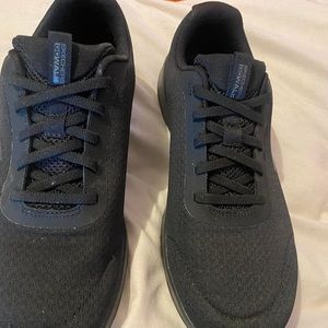 Women Skechers ! Brand new never worn perfect condition